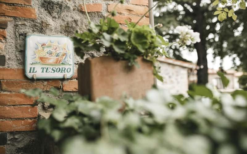 Agriturismo Borgo Di Campagna Il Tesoro Torre Alfina 外观 照片